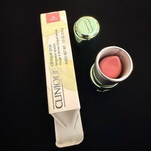 Clinique Pop Longwear Lipstick, color- Sugar Pop 28